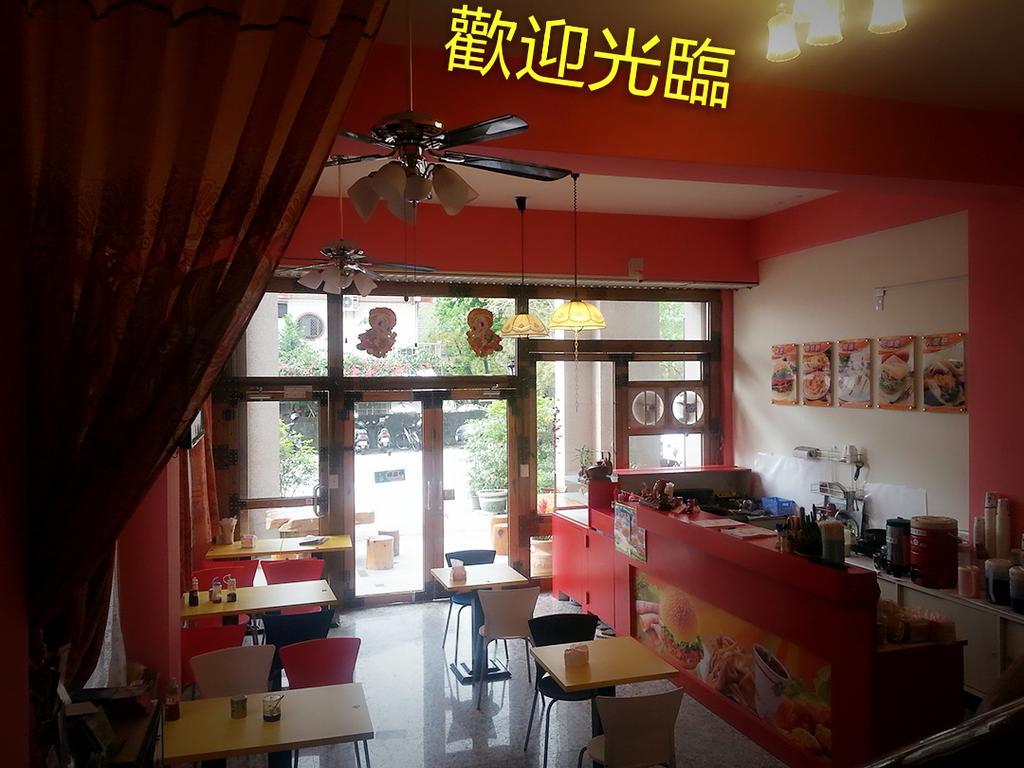Money B&B 화롄 외부 사진